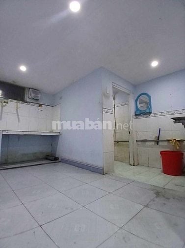 Nhà giá rẻ Bùi Thế Mỹ, Tân Bình, 51m2, 10 phòng, chỉ 4 tỷ nhỉnh