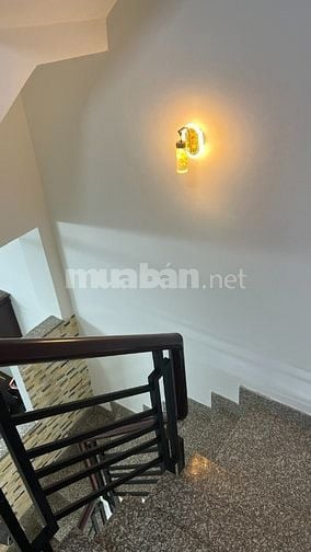 Bán nhà mặt tiền nội bộ số 7 Thành Thái , P.14, Quận 10