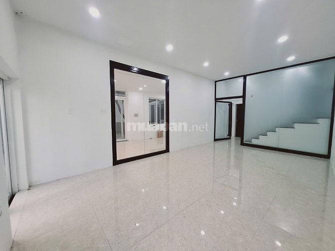 CHO THUÊ BIỆT THỰ 300m2 Quận Tân Bình 