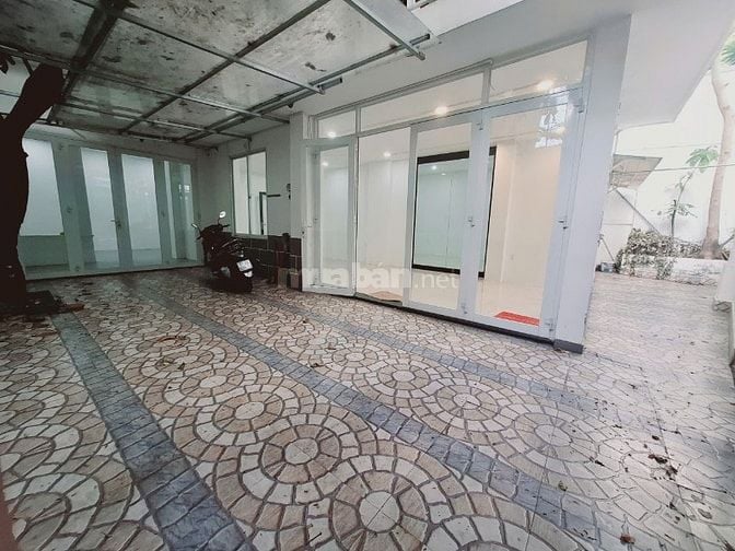 CHO THUÊ BIỆT THỰ 300m2 Quận Tân Bình 