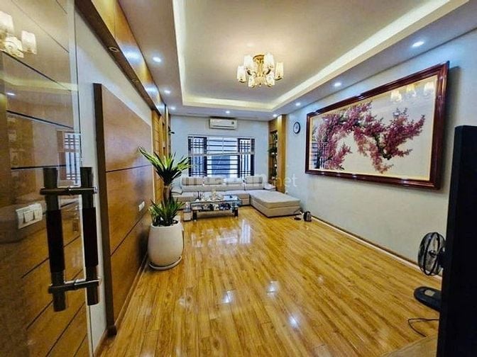 Bán nhà ngõ Trung Kính, Cầu Giấy, HN. 55 m2. Mặt tiền 4m. 