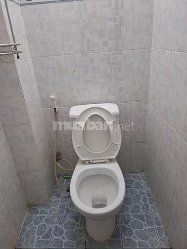 NHÀ LẦU 2PN 2WC MỚI SƠN SỬA QUANG TRUNG P10 GV