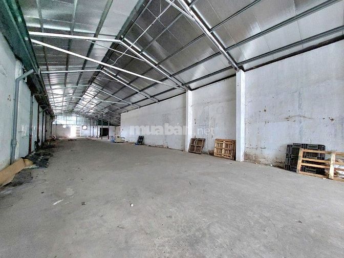 CHO THUÊ NHÀ XƯỞNG ngõ 156 Phú Viên, Long Biên, 650m2 GIÁ THỎA THUẬN