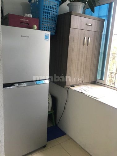 Bán căn hộ tầng 4, tập thể 8/3, 60 m2, sổ đỏ chính chủ. 2,85 tỷ