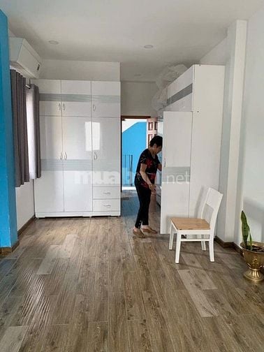 Bán nhà 2hẻm 4m Hậu Giang Phường 11 Quận 6  giá 5,8 tỷ - 42,9m2