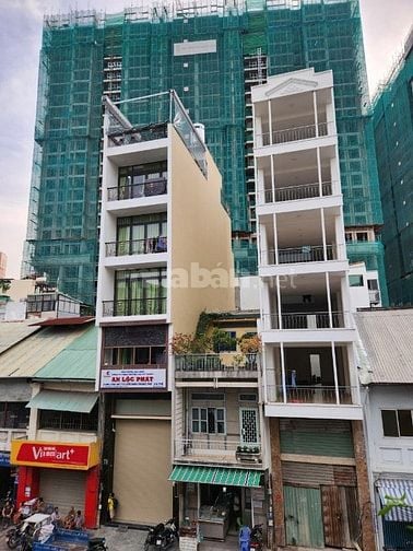 Siêu hiếm MT 63-65 Đề Thám, P.Cô Giang Q1, DT 9x18,5m, 2 tầng, chỉ 5ỷ