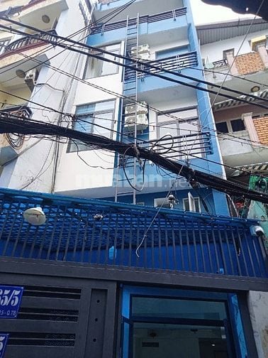 Toà nhà CHDV Hoàng Sa (5 tầng; 5mx26m). Giá 22 tỷ.