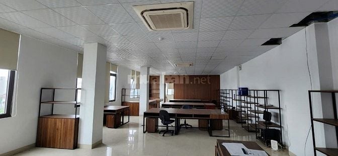 Giá thuê cực tốt! Tổng hợp văn phòng 150 - 200m2 chỉ từ 20tr/tháng