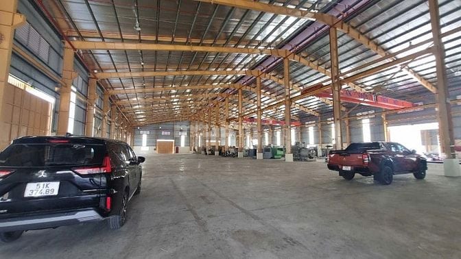 Cho thuê kho xưởng KCN Tân Tạo, Bình Tân, KV: 10.000m2, xưởng: 8.500m2