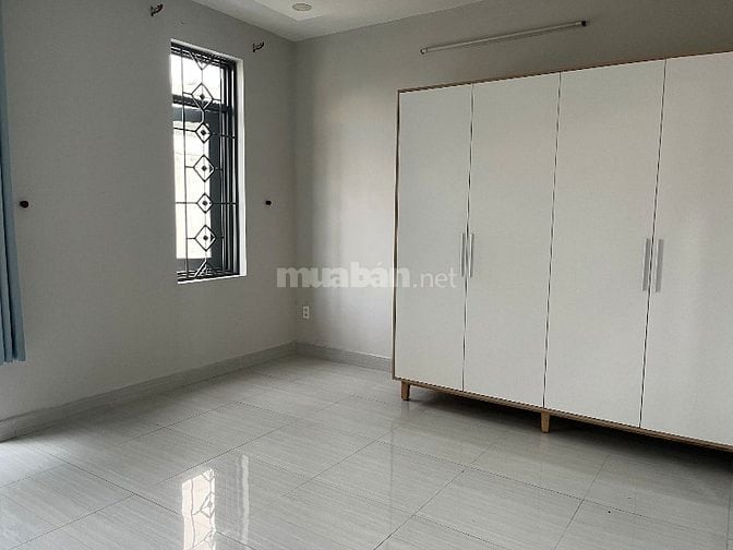 Bán nhà hẻm xe hơi Gò Xoài dt 6.5x17m, đúc 2.5 tấm, nhà vào ở liền