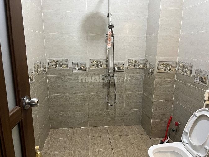 Bán nhà hẻm xe hơi Gò Xoài dt 6.5x17m, đúc 2.5 tấm, nhà vào ở liền