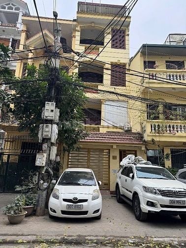 Bán nhà mặt phố Vạn Phúc, Ba Đình, 105m2, mặt tiền 7.6m chỉ 41.5 tỷ