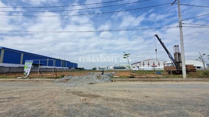 Cho thuê 2 kho xưởng KCN Hải Sơn, Long An , diện tích: 4.500m2-7.000m2