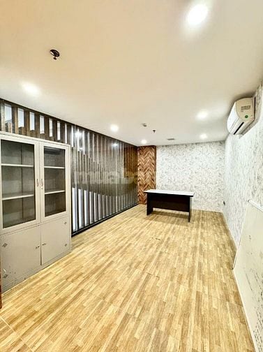 Cho thuê văn phòng 300m2 quận Sơn Trà giá cực tốt, free làm việc ngoài