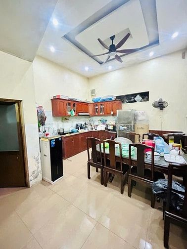 HOMESTAY Ô TÔ ĐỖ CỬA-BAY NHANH, KHU VIP ÍT NHÀ BÁN