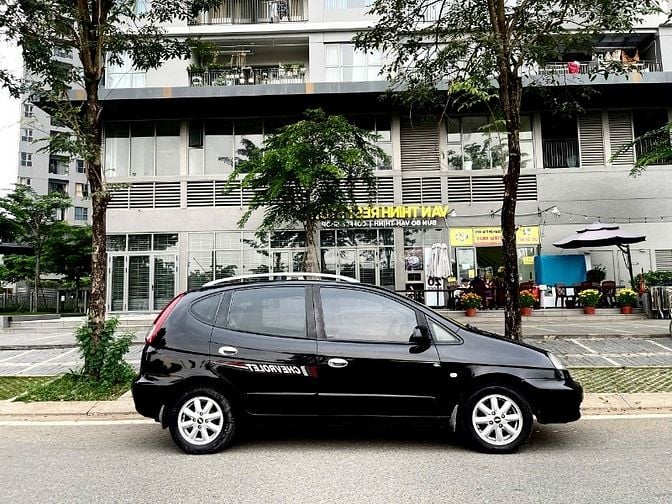 Bán rẻ CHEVROLET VIVANT CDX AT 2010 ZIN độ Full Options tuyệt đẹp!