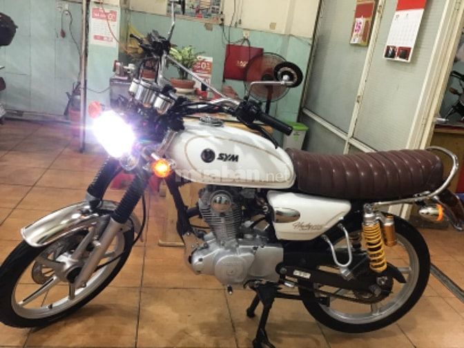 HUSKY 125,HÃNG.SYM,SX NĂM 2019. XE ĐẸP.MÁY MÓC ÊM. GIÁ 19,5 Triệu 