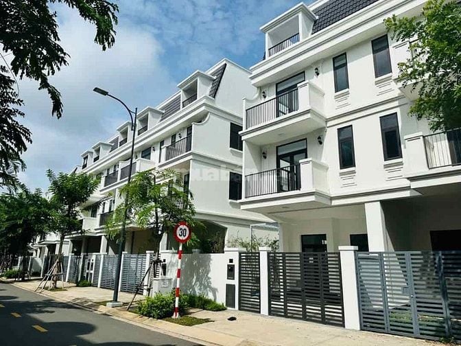 Bán gấp LK 11 22 lỗ so Hđ 100tr KDC VIP Lavida Residence Vũng Tàu