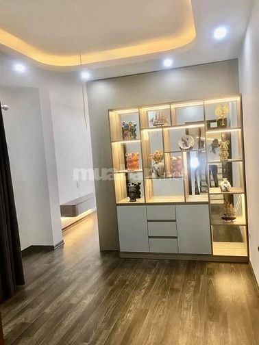 Nhà Đẹp Gần Đường Ô Tô Dương Văn Bé 37m, 5 tầng, mt 4m, giá 8.45 tỷ