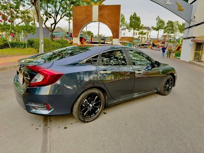 Bán Xe Honda CiVic 1.8G Vin 2020. Màu xanh