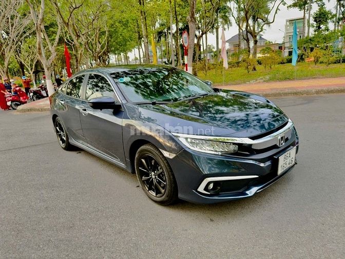 Bán Xe Honda CiVic 1.8G Vin 2020. Màu xanh