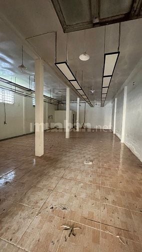 Xưởng Lê Văn Quới 8x23 Giá rẻ thích hợp làm kho sản xuất