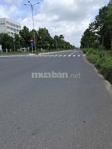 Bán quỹ đất 4 mặt tiền Nguyễn Văn Cừ huyện Nhơn Trạch Đồng  Nai 130 tỷ