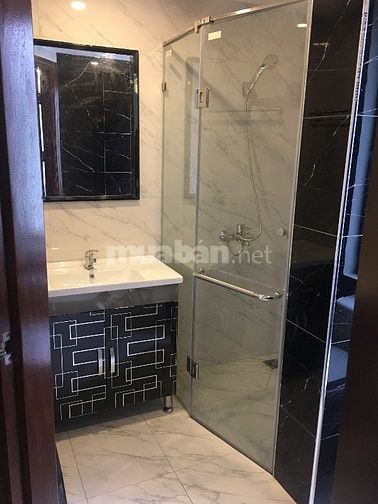 Bán tòa nhà căn hộ số 40 ngõ 210 Đội Cấn 
