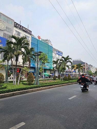 Cho thuê 310 Phan Xích Long, Phú Nhuận
