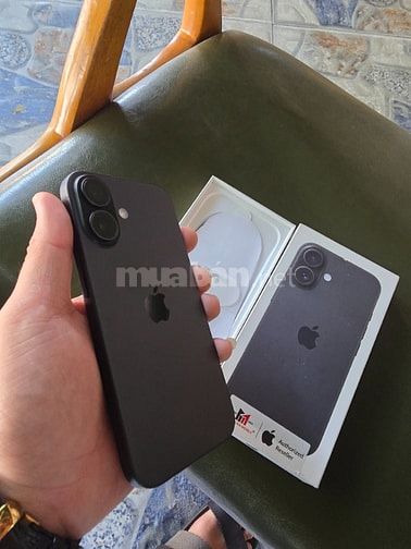 Bán Iphone 16 màu đen mã VN mới mua mấy hôm