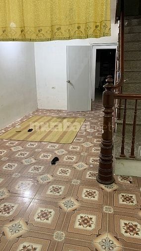 Cho thuê nhà 80m2 Giá 4,5tr/tháng Số 10 ngách 238 ngõ 364 Giải phóng 