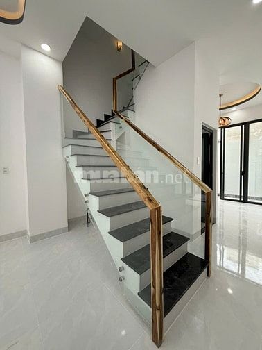 Bán nhà hẻm ô tô đường 1 Lò Lu Trường Thạnh Tp Thủ Đức giá 4,85 tỷ