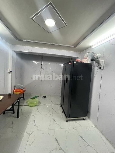 Bán nhà giá rẻ 50m2 nhỉnh 3 tỷ gần hẻm xe hơi đường Huỳnh Tấn Phát Q7