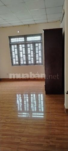 Cho thuê nhà nguyên căn 3 PN, diện tích 112m2, 1 trệt, 1 lầu 2 mặt hẻm