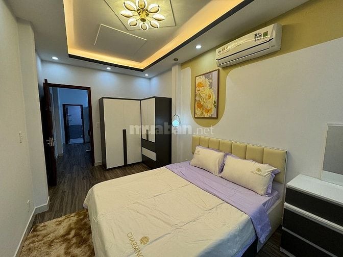 Tuyệt đẹp 3 lầu, 5 phòng, full nội thất hẻm 6m khu VIP Phan Xích Long