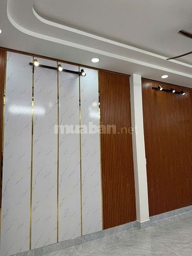 4,2 tỷ Nhà 2 tầng Bình đông hẻm rộng thoáng 3,6 x 11 nở hậu SHR 