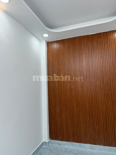 4,2 tỷ Nhà 2 tầng Bình đông hẻm rộng thoáng 3,6 x 11 nở hậu SHR 