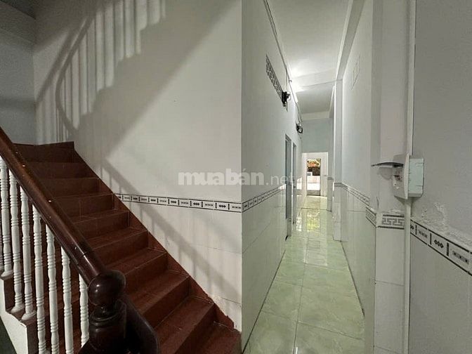 Nhà mặt tiền đường Lê Thị Chợ Quận 7. Kdbb tốt. 150 m2 , 15,5 tỷ