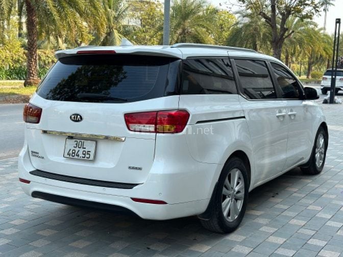 BÁN KIA SEDONA 2.2 MÁY DẦU 2016 TIÊU CHUẨN 0973026699