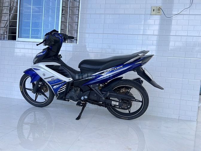 BÁN XE EX 135 ĐANG DÙNG CHÍNH CHỦ XANH TRẮNG