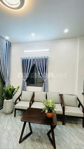 Cách ngã 6 BMT 650m nhà full nội thất giá chưa bằng 1m mặt tiền PBC