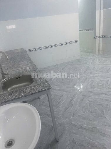 Cho thuê nhà mới xây nguyên căn dài hạn ấp Hưng Lân, Bà Điểm, Hóc Môn