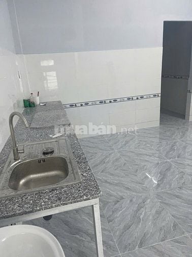 Cho thuê nhà mới xây nguyên căn dài hạn ấp Hưng Lân, Bà Điểm, Hóc Môn