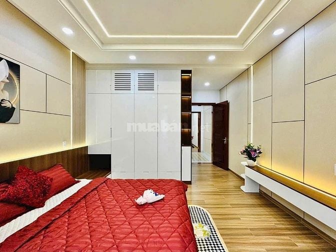 bán nhà DT 4m x 16,3m đường ô tô xe tải, khu víp phân lô, khu nhà đẹp