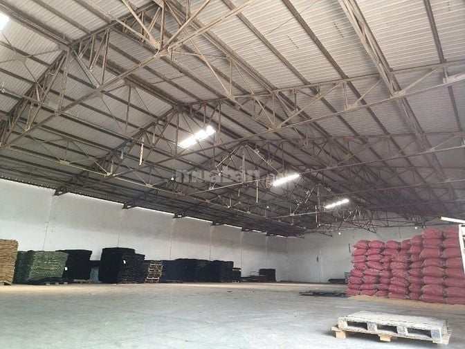 Cho thuê kho xưởng Hương Lộ 2, Bình Tân,diện tích :1.200m2,giá :75k/m2