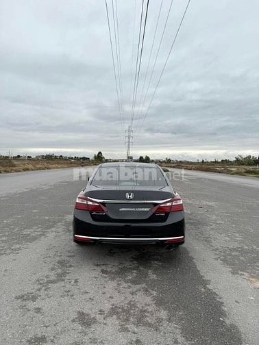 Bán Honda Accord 2.4 Nhập Thái Lan, sản xuất 2018.