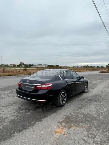 Bán Honda Accord 2.4 Nhập Thái Lan, sản xuất 2018.