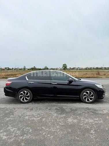 Bán Honda Accord 2.4 Nhập Thái Lan, sản xuất 2018.