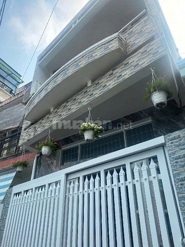 NHÀ XÂY TÂM HUYẾT ( 45M2) - LÊ QUANG ĐỊNH - P1GV - GIÁ 5.x TỶ