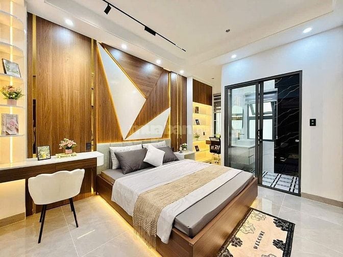 bán nhà SIÊU PHẨM TUYỆT ĐẸP, LUXURY, SMART HOME, ĐƯỜNG 12M THÔNG 